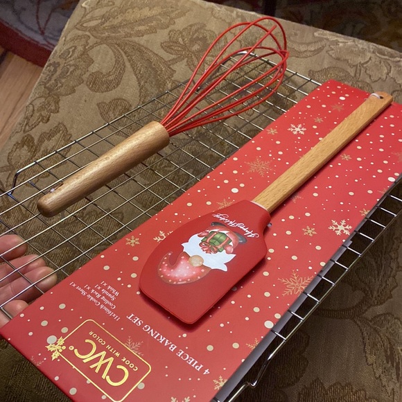 Happy Holidays CWC 3 piece baking set RED WHISK SPATULA cooking rack NEW NWT - Picture 4 of 7